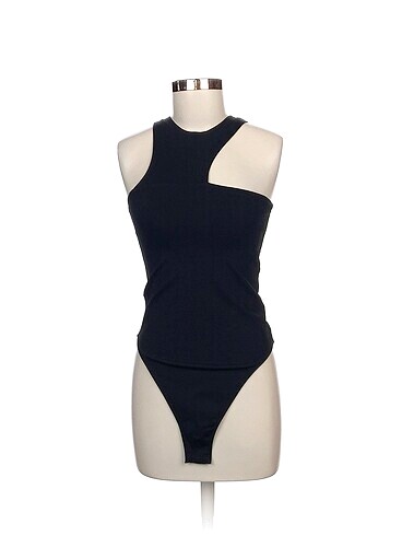 Zara Bluz %70 İndirimli.