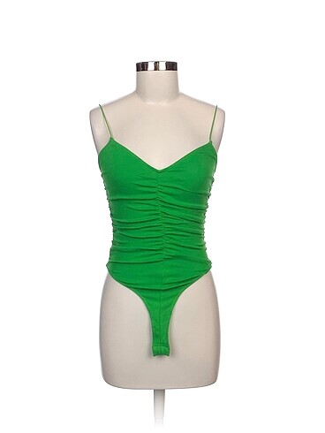 Zara Bluz %70 İndirimli.