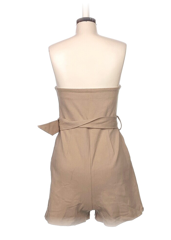 Trendyol & Milla Kısa Tulum %70 İndirimli. - Görsel 3