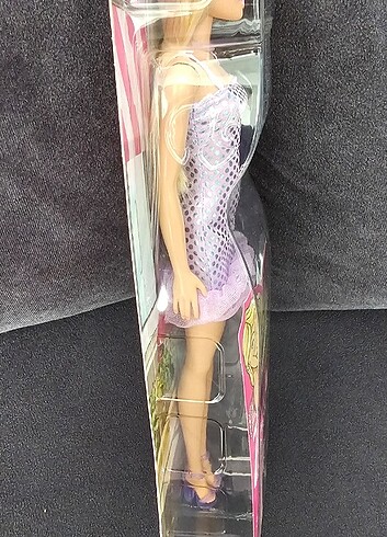 Beden Barbie bebek 