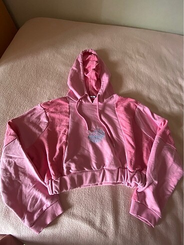 Pembe Crop Sweatshirt