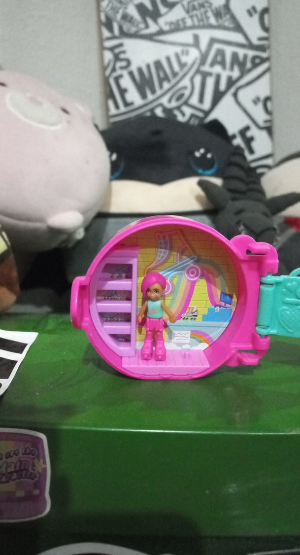 Polly Pocket Skate Dance Mini Oyun Seti - Görsel 4