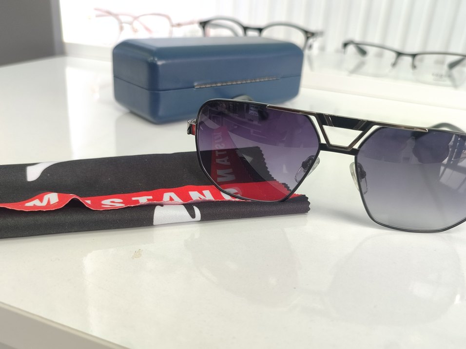 Koyu Gri Biker Tarzı Erkek Güneş Gözlüğü - Görsel 2