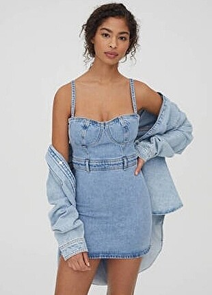 Pull and mear M beden jean elbise.Hic kullanılmadı