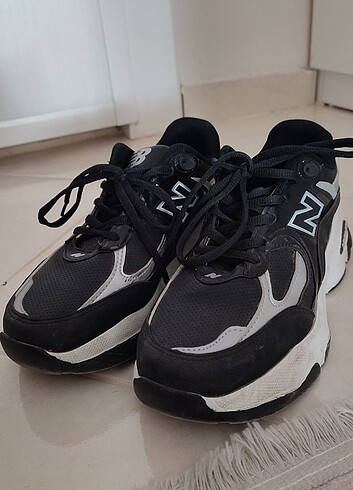 New balance spor ayakkabı
