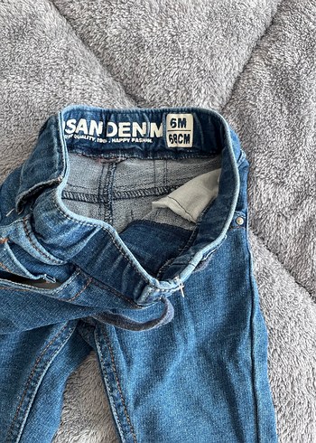 Düğmeli Erkek Çocuk Kot Pantolon - Görsel 2