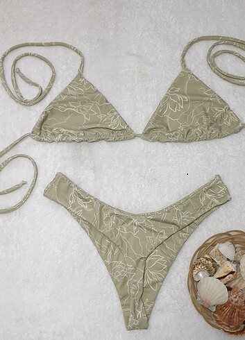 Üçgen Tanga Bikini 