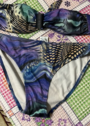 Bohem Çok Renkli Batik Desenli Bikini