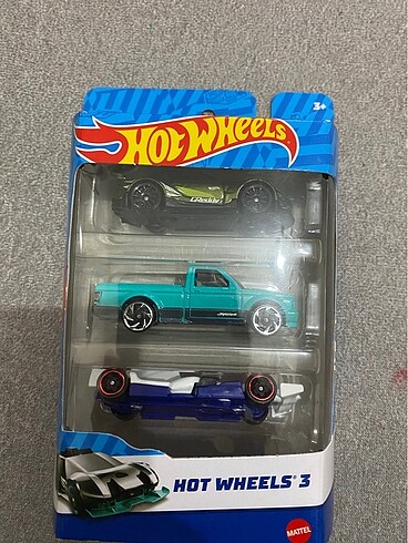 Hotwheels 3 lü set supralı