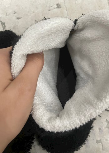 Kız Çocuk Siyah Peluş Ev Terliği - Görsel 5