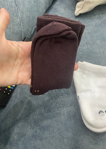 Nakışlı Kahverengi ve Beyaz Erkek Çorapları - Görsel 4