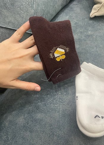 Nakışlı Kahverengi ve Beyaz Erkek Çorapları - Görsel 5