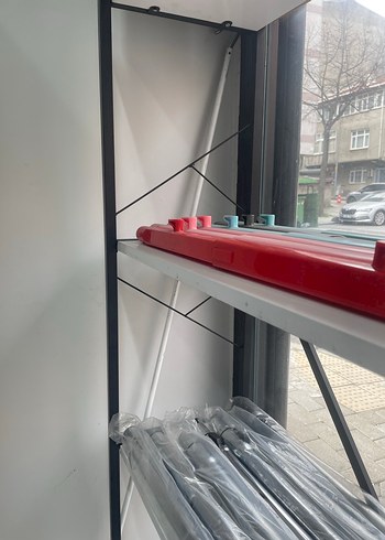 Metal ve Beyaz Raflı Çok Amaçlı Raf Ünitesi - Görsel 4