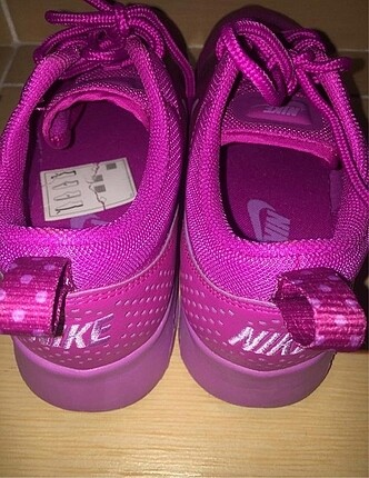 38,5 Beden Nike Spor Ayakkabı