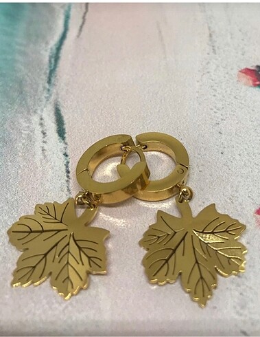 Beden Çelik Çınar ağacı yaprağı küpe Gold