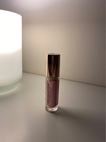 Revolution conceal and define c3