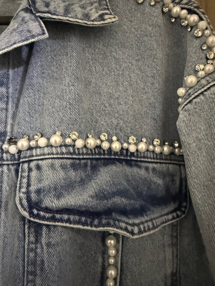 Boncuk Detaylı Mavi Kadın Denim Ceket - Görsel 2