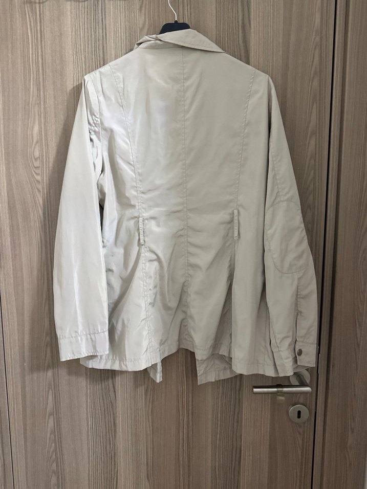 Bej Düğmeli Kadın Ceket - Görsel 3