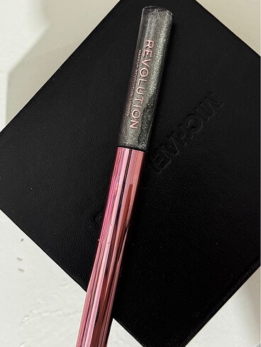 Revolution Revolution Eyeliner