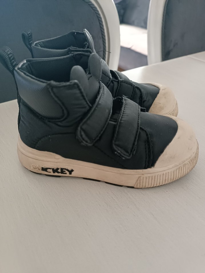 Siyah unisex 22 numara çocuk ayakkabi - Görsel 2