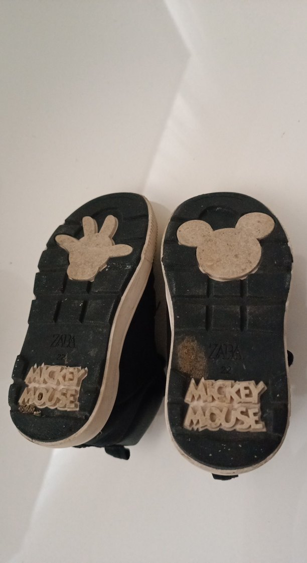 Siyah unisex 22 numara çocuk ayakkabi - Görsel 5