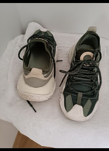 37 Beden Mango sneaker