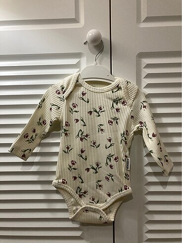 Fitilli kız bebek body