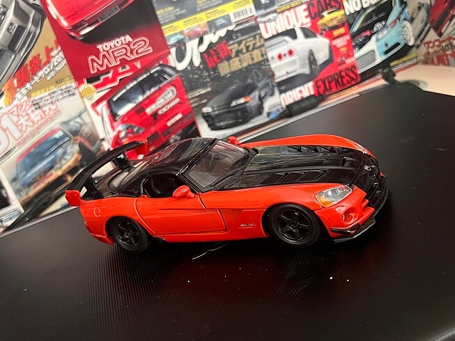 1:24 DODGE VİPER MODEL ARABA