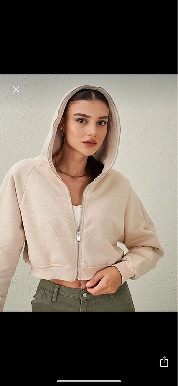 Crop sweat