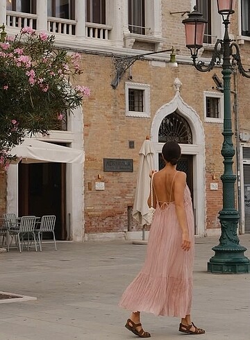Zara Zara kırışık keten elbise