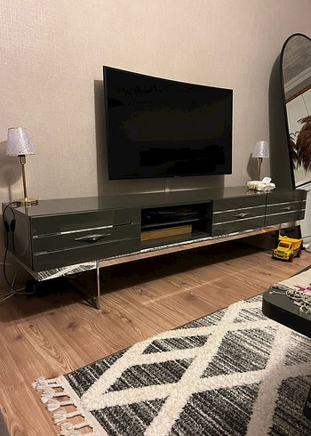 Tv ünitesi