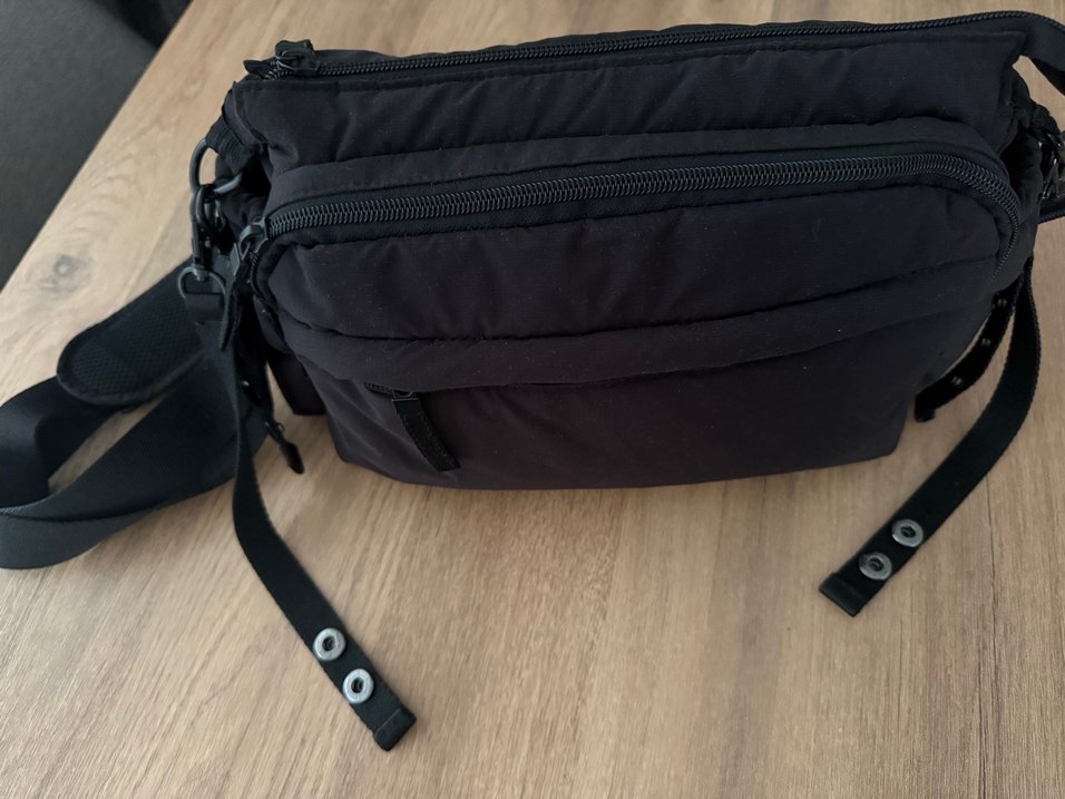 Oysho Siyah Anne Bebek Çantası - Görsel 3