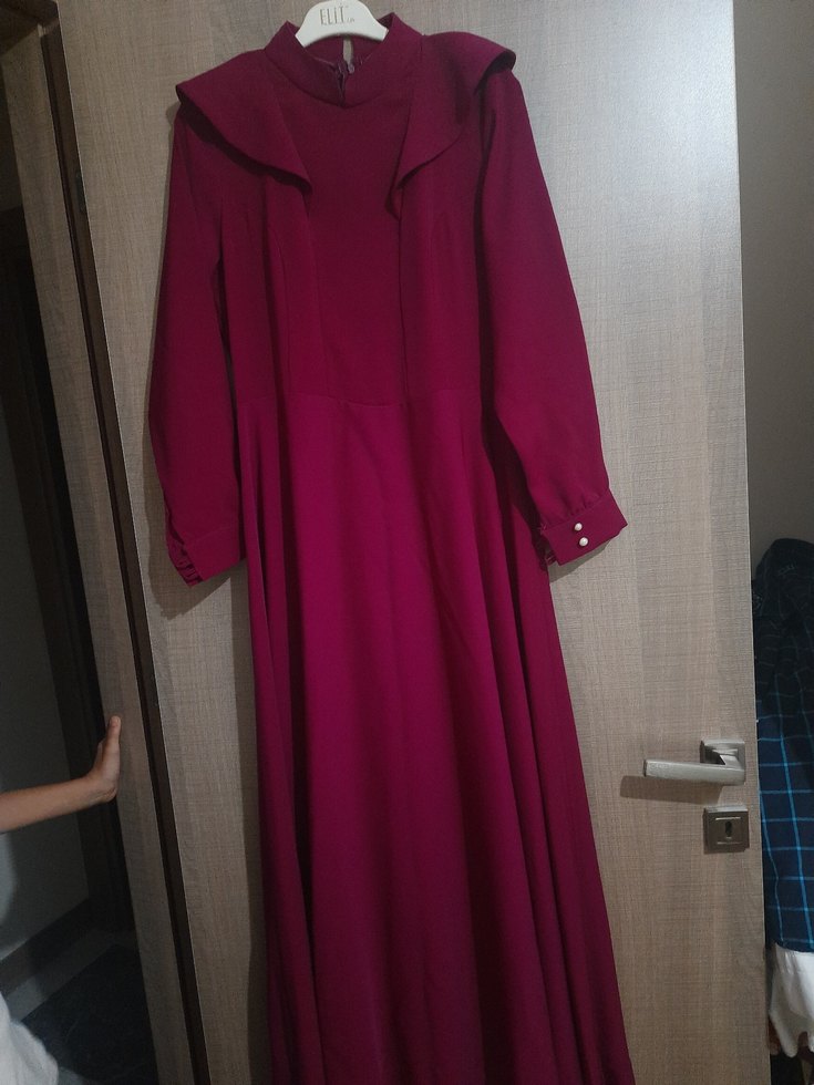 Uzun fusya Tesettür Elbise - Görsel 5