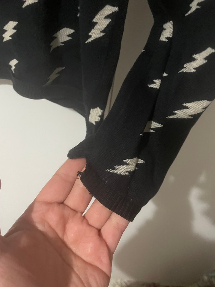 Siyah Desenli Erkek çocuk Triko Kazak - Görsel 4