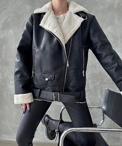 Stradivarius Biker mont