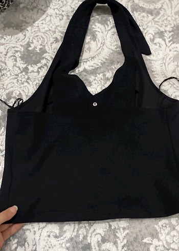 Siyah V Yaka Dantelli Gotik Kadın - Görsel 2