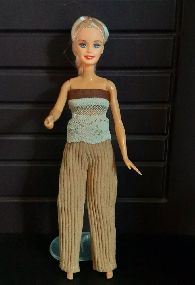 Barbie Bebek Kıyafetleri - Görsel 4