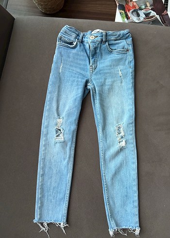 Zara 7 Yaş