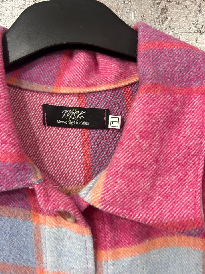 Düğmeli, Bol Kesim Pembe Kadın Gömlek - Görsel 3