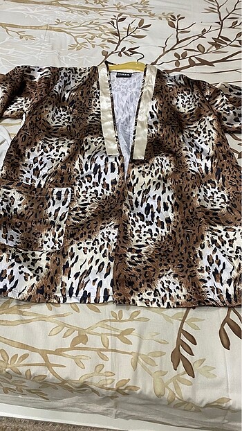 m Beden Leopar desenli sabahlık