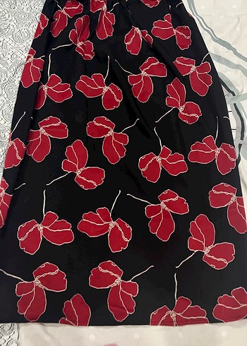 Kırmızı Çiçek Desenli Uzun Etek - Görsel 4