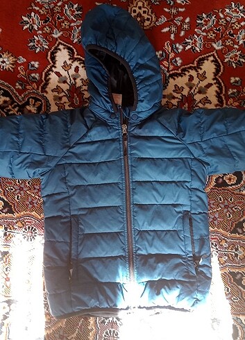 Adidas kaz tüyü erkek çocuk montu 