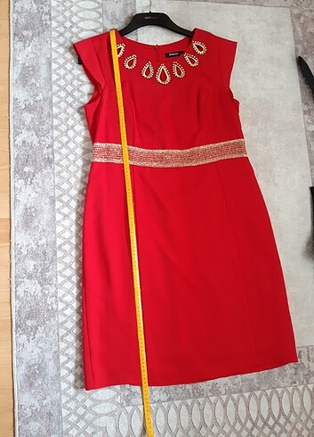 46 Beden kırmızı Renk Reina europe kırmızı abiye elbise 