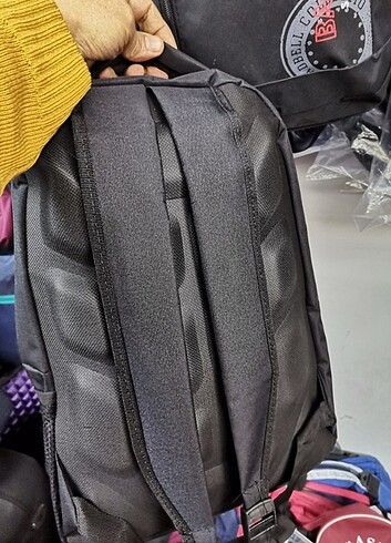 Nike okul çantası