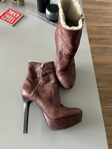 37 Beden kahverengi Renk Bcbg bot