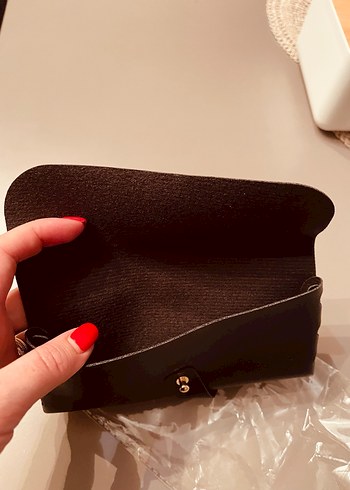 Siyah Deri Kemerli Kadın erkek gözlük kılıfı - Görsel 2