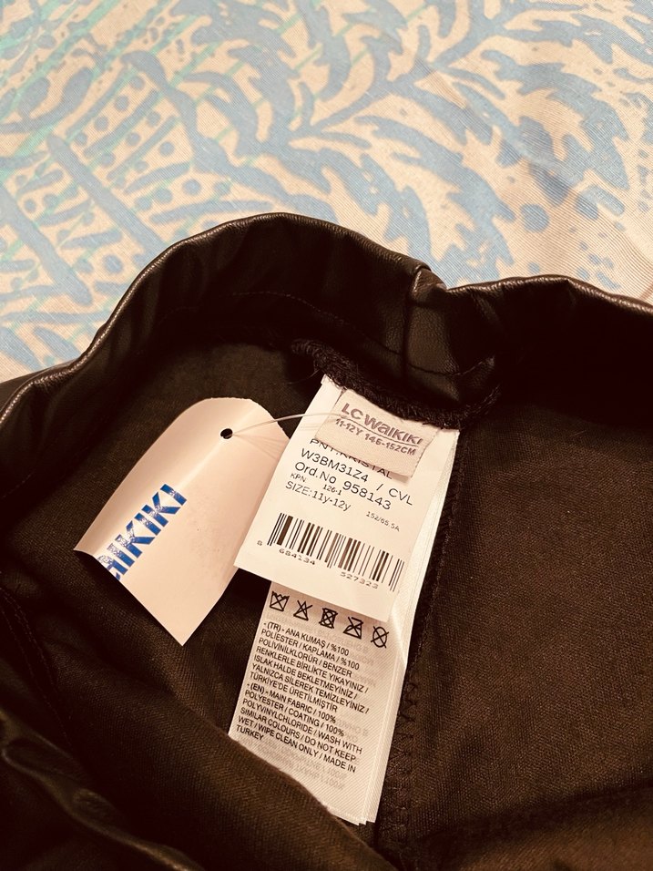 Kızlar İçin Parlak siyah Deri Pantolon - Görsel 3