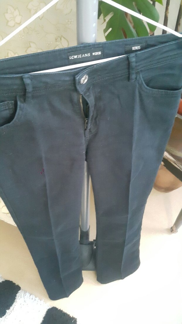 Siyah Regular Fit Kadın Kot Pantolon - Görsel 4