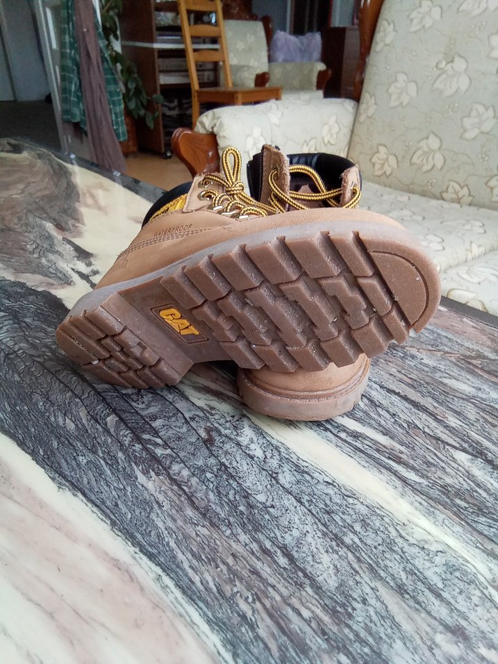 Caterpillar Kahverengi Erkek Outdoor Bot - Görsel 3