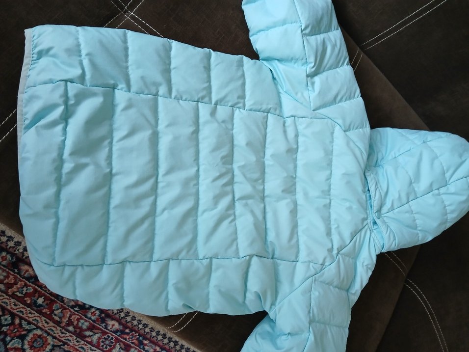 Erkek veya kız Çocuk Turkuaz Kapüşonlu Fermuarlı kuş tüyü mont. - Görsel 4